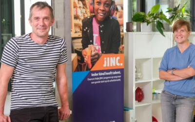 De Winkelhaak bestaat 20 jaar